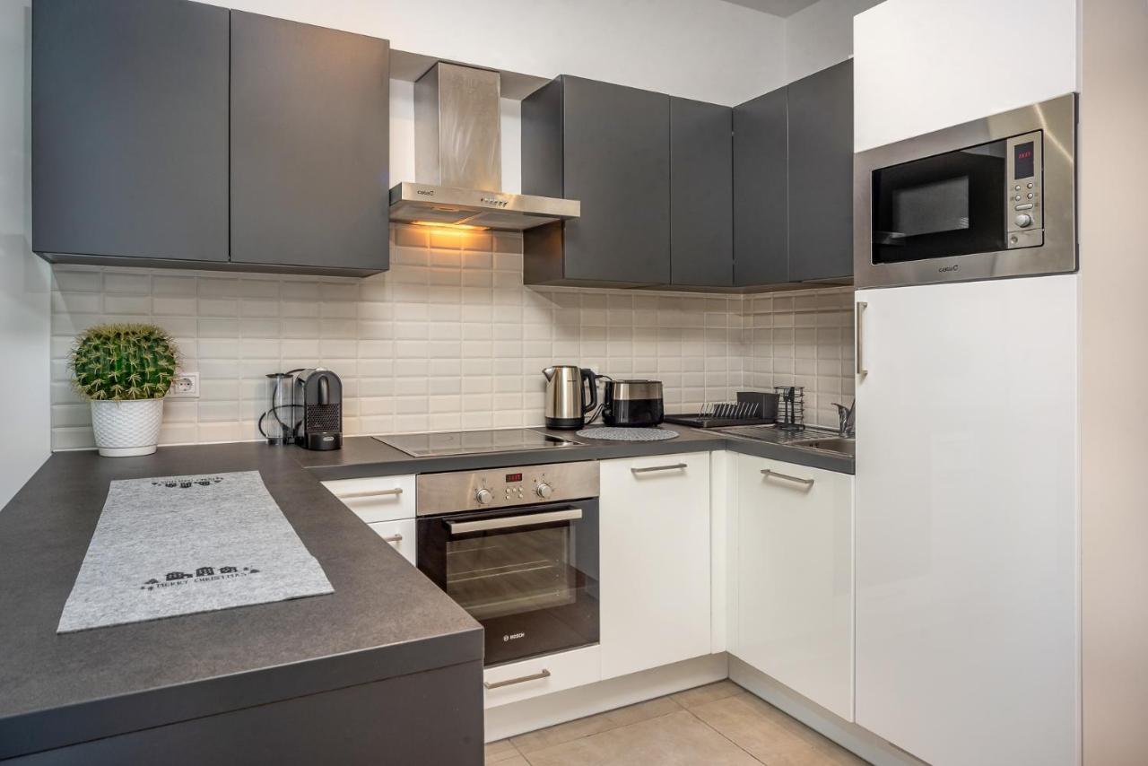 Grace Pine Apartment 3 布达佩斯 外观 照片